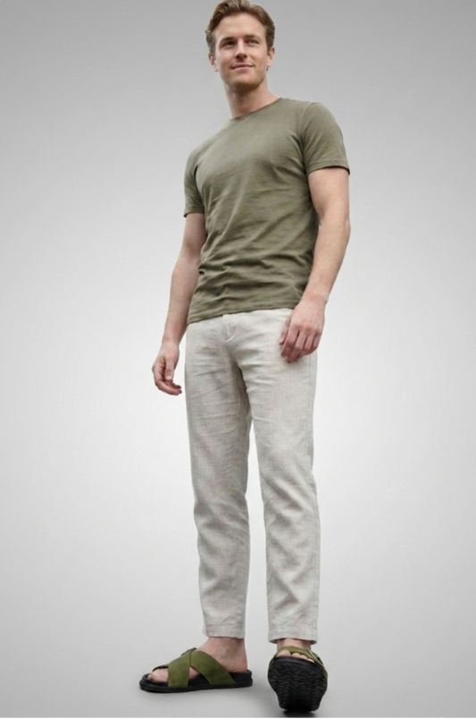 The Olive Urban Explorer (Modern aur stylish vibe ke liye)